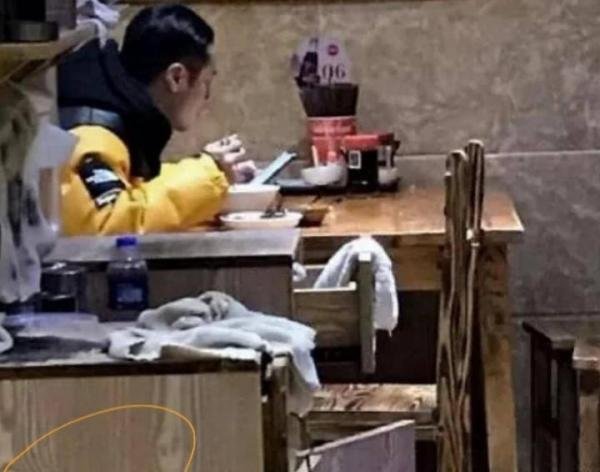 蒋劲夫独自现身长春，提告乌拉圭前女友后状态良好，胜券在握？