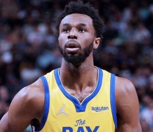维金斯、普尔轰49+10！勇士5人得分上双，19分优势送国王出局NBA新闻
