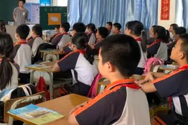 飕的拼音