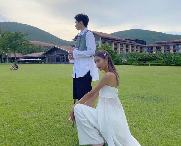 夏侯储镒恬现实中在一起了么