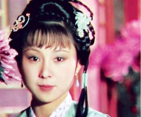 他一手捧红韩红那英,被判刑却病死狱中,妻子为还债至今未嫁,他是谁?