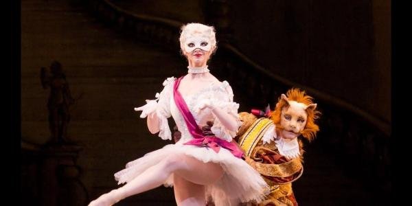 鉴赏 | 古典芭蕾巅峰之作《睡美人》— 共赴一场奢华皇室婚礼