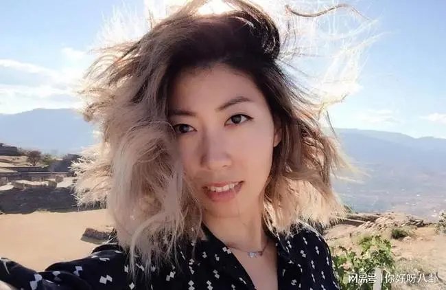 受审7年间,曲婉婷一直为母亲鸣冤,你如何看待她的行为?