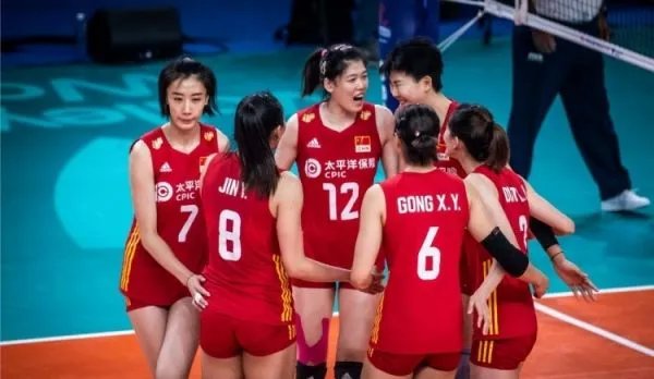 中国女排3比0胜韩国进入半决赛吗