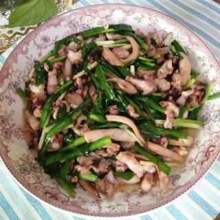 鱿鱼炒韭菜