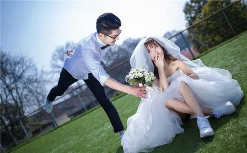 南京婚纱摄影工作室有哪些    南京婚纱外景基地哪里好