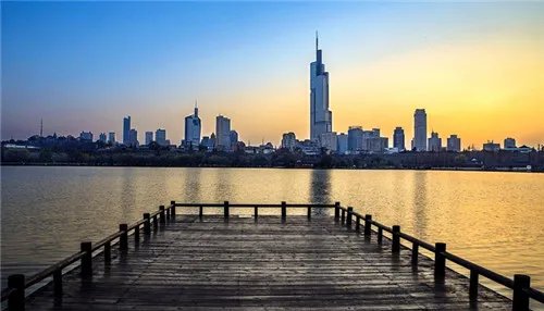 南京婚纱摄影工作室有哪些 南京婚纱外景基地哪里好
