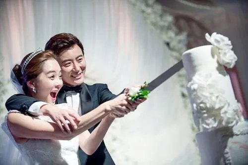 高梓淇和蔡琳离婚,所以长时间不合体不互动的最终都离婚了吗?