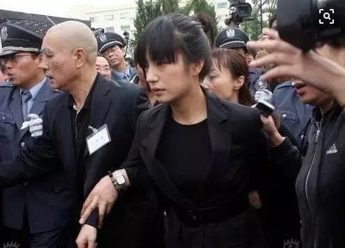 严顺开的追悼会在哪里开的?都谁来了?