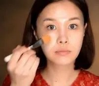 怎么画猫眼妆?