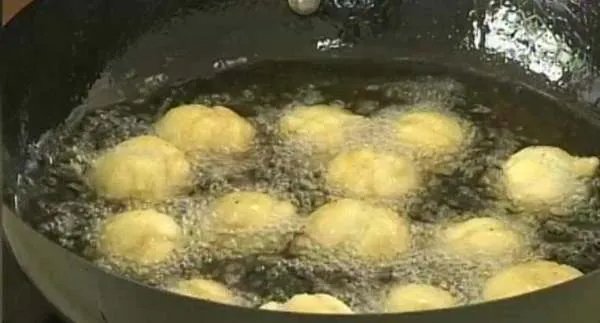 怎么做炸汤圆啊？
