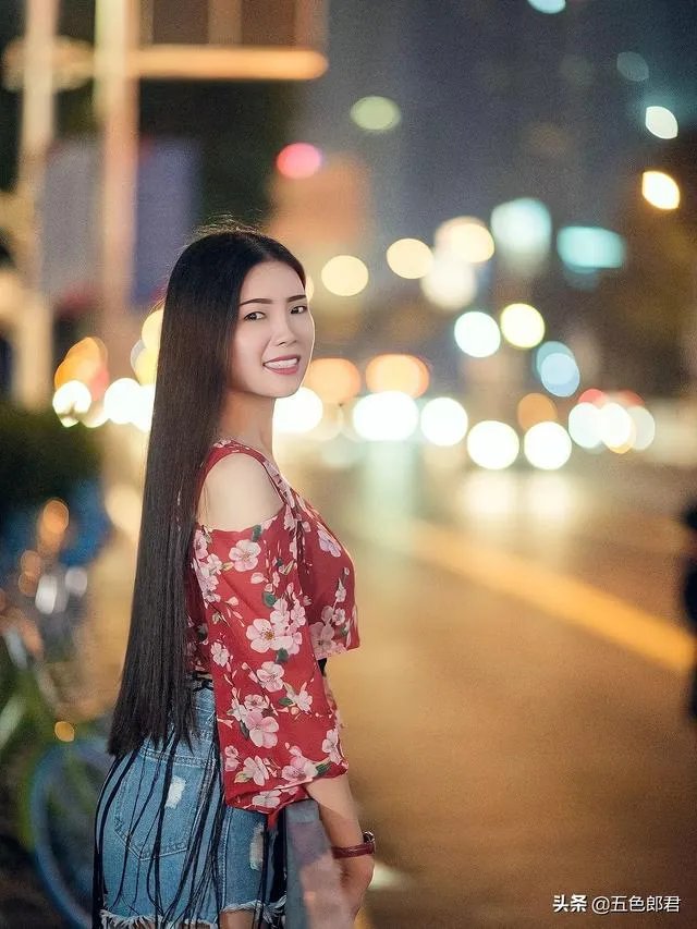 有没有好看的手机高清美女壁纸?