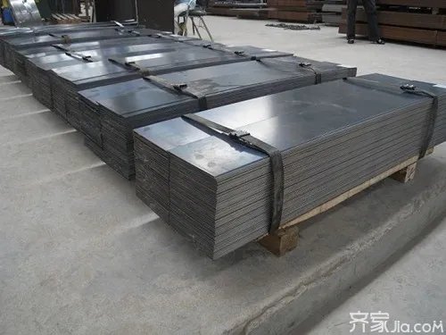 冷轧板价格与材质 热轧板和冷轧板的区别与应用