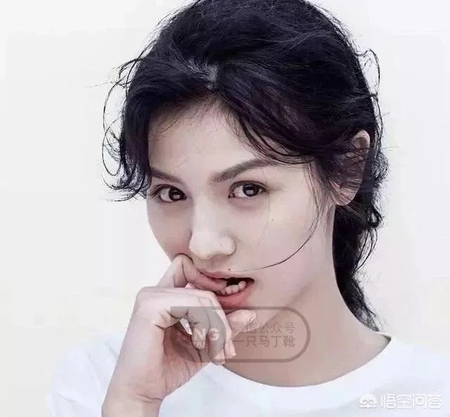 自来卷适合什么样的发型?