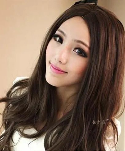 知性发型:知性潮女的长发气质发型