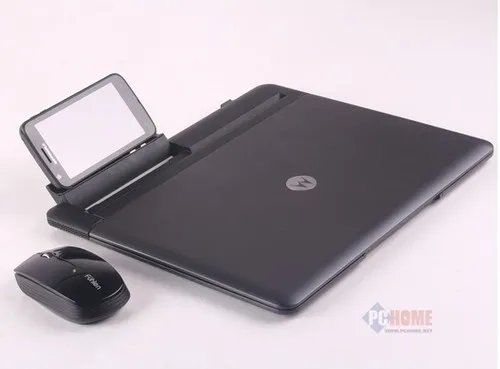 摩托罗拉ME860