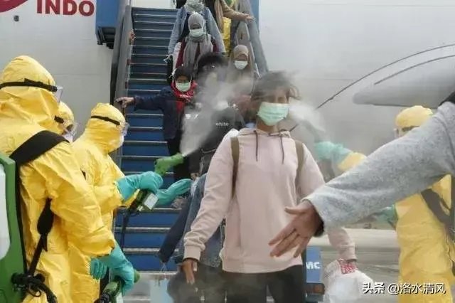 如何看待带全家来京确诊女子被美国公司解雇？