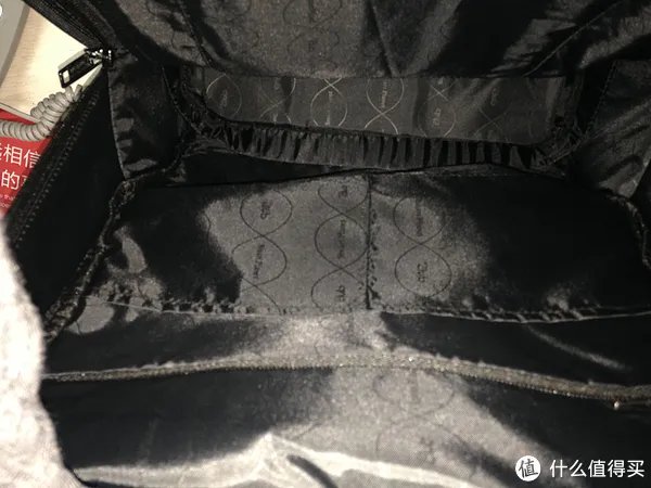 我去年买了个包,双肩的 — IBM 智慧地球 P3960 TUMI致敬款双肩包 开箱