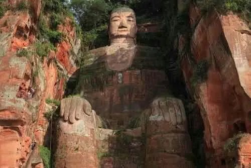成都到乐山大佛怎么去？