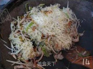 肉丝炒面
