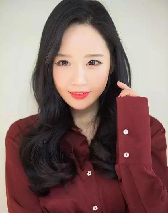 自来卷适合什么样的发型?