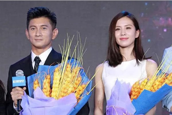 吴奇隆为孩子做木马,身为父亲的他发生了怎样的改变?