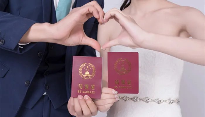 结婚两年是什么婚 结婚两年是叫什么婚