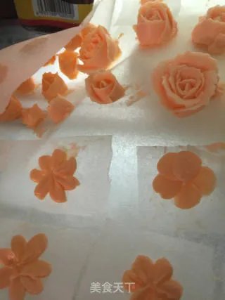 小碎花蛋糕