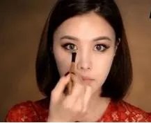 怎么画猫眼妆?