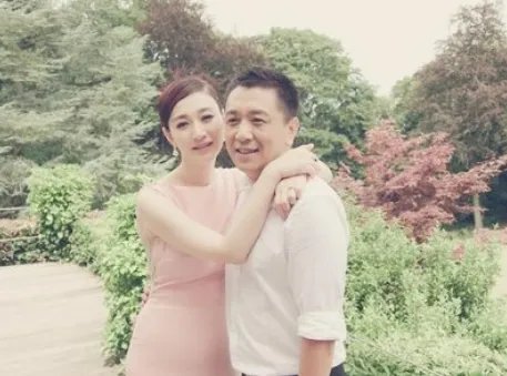 李小冉结婚了吗?