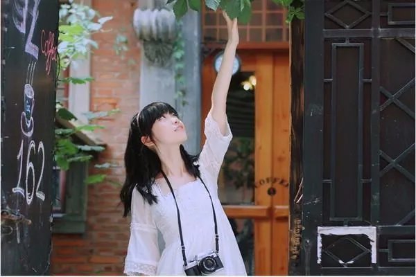 赵岭曾说袁立是“老佛爷”,袁立在生活中究竟有多么强势?