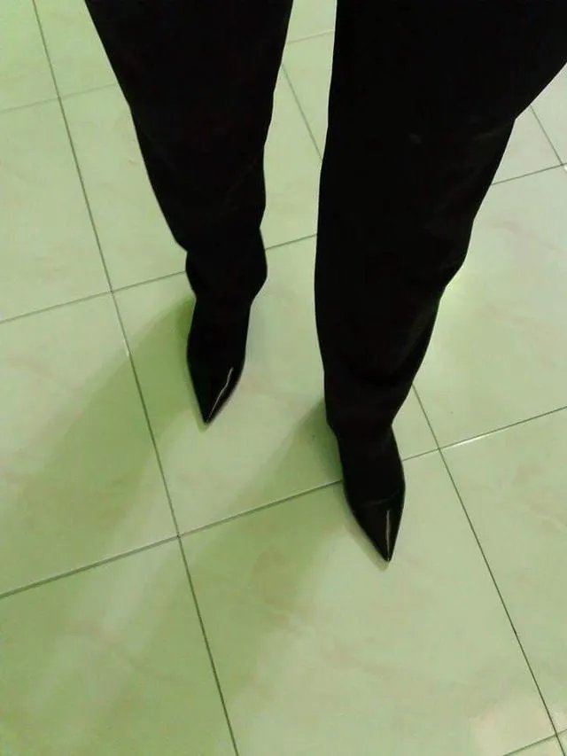 男人为什么不穿高跟鞋?