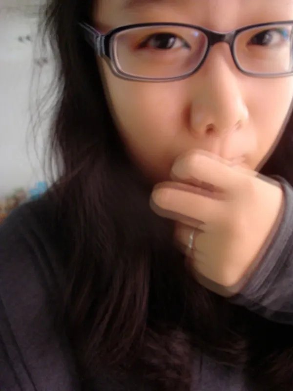 经常被人做成头像的网络女红人 除了张依依 还有谁?如果顺便就连名字带图片发给我呗、 真的紧急需要