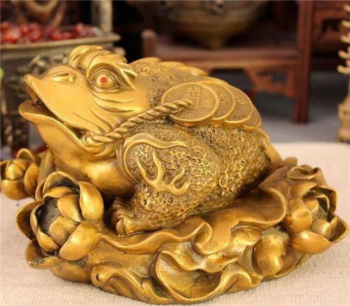 金蟾的摆放注意事项 金蟾如何开光