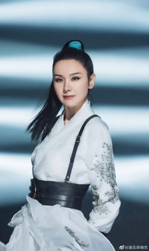 为何程莉莎参加《浪姐2》，会毁了郭晓冬的事业？