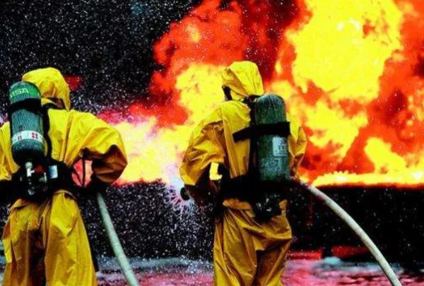 湖南餐馆爆炸34人受伤,你认为能够导致爆炸的原因都有什么?