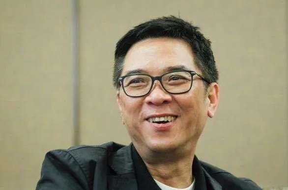 关锦鹏批评伊能静,他为什么会批评伊能静?