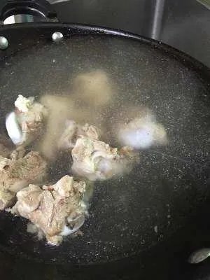 咸肉菜饭骨头汤怎么做好吃