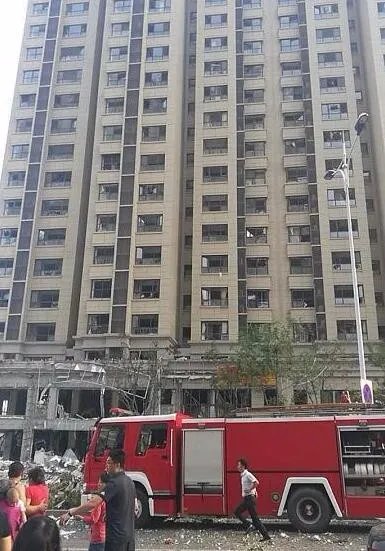 济南一小区为什么发生爆炸?