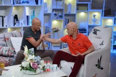 杜玉明和计春华对比照：杜玉明年轻时的照片（图）