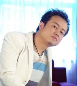 分手在那个秋天原唱 歌词于背景故事