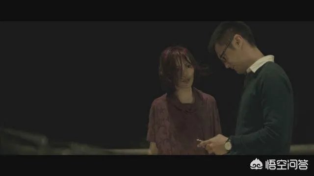 工装裤怎么搭配上衣?