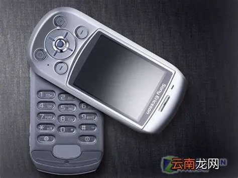 三星f700多少钱，三星f700 多少钱啊？好用不？、