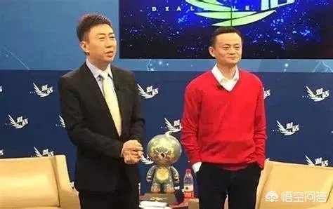 如何评价央视主持人陈伟鸿?