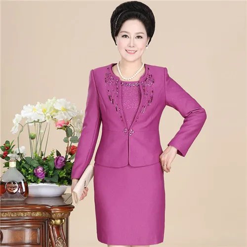 妈妈参加婚礼服装图片 妈妈怎么搭配服饰好看